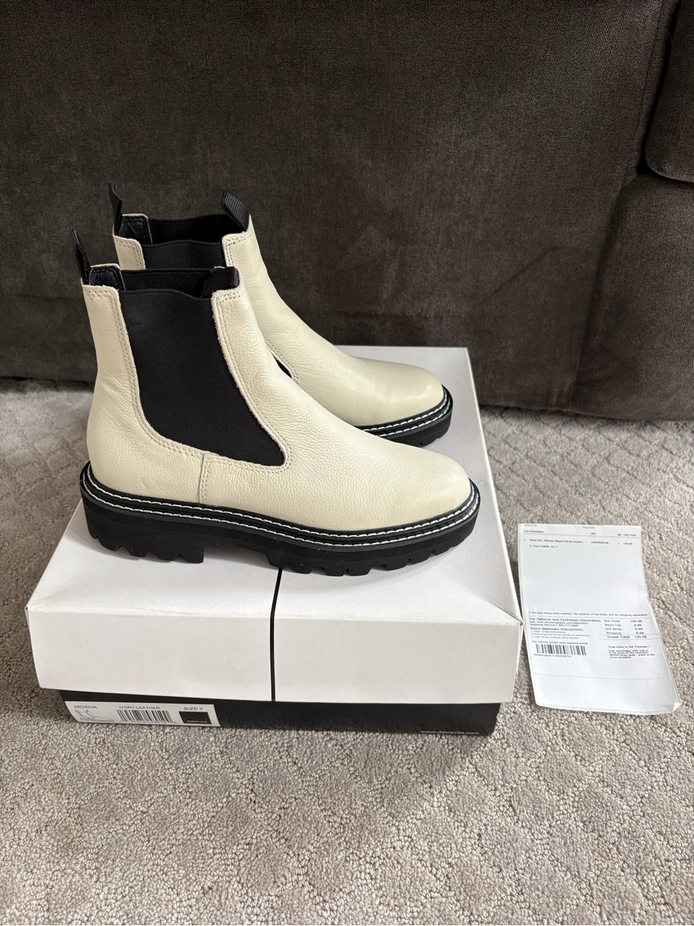 Women’s Dolce Vita Ivory Leather Boots - size 7 - unworn with box